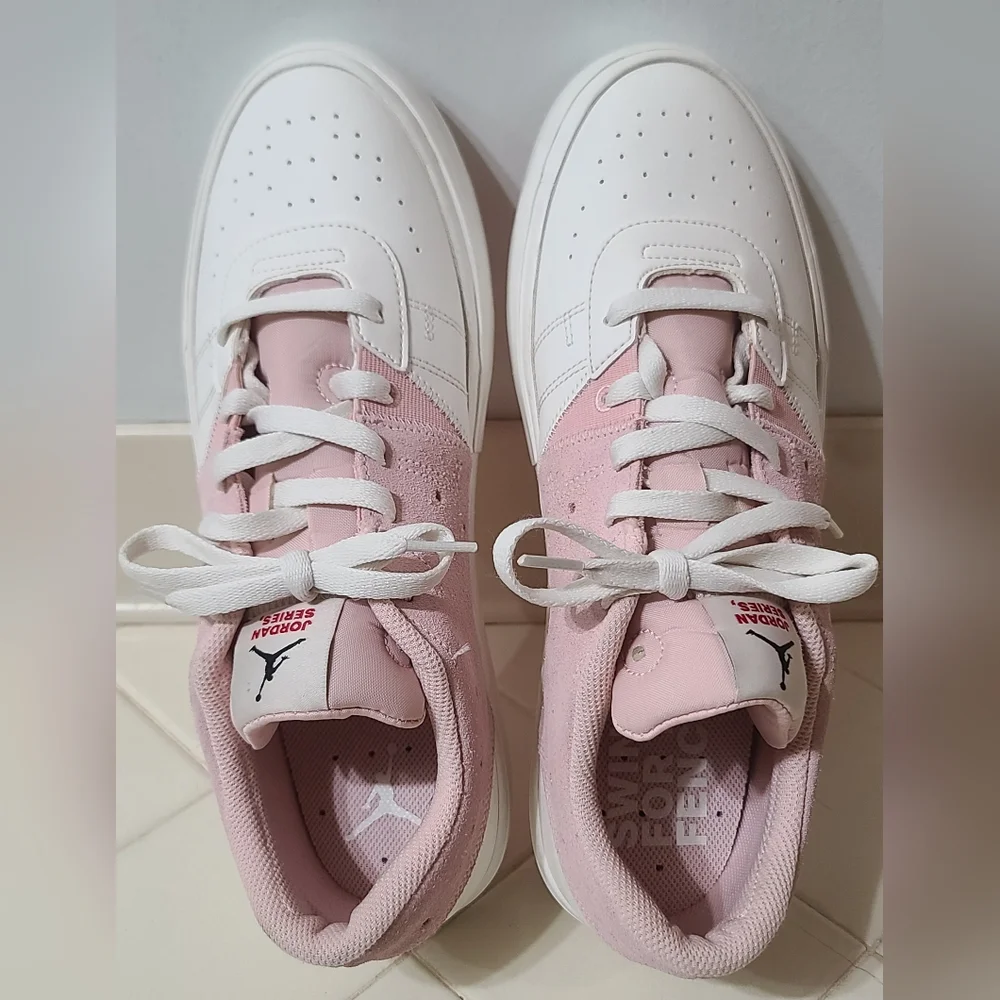 Jordan Series ES Atmosphere Women's Size 12 - Picture 4 of 7